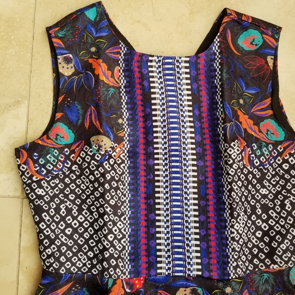 Multicolored Patterned Dress - Picture 4 of 7